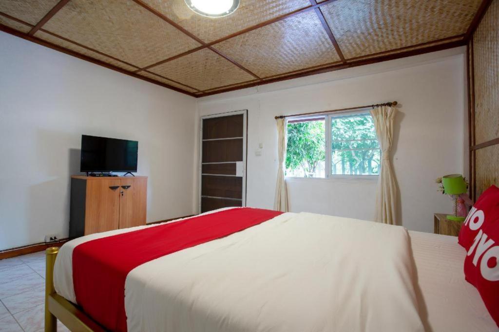 Oyo 909 Guiding Star Resort Chiang Mai Exterior foto